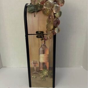 Decorative Wine Bottle Holder with Grapes
